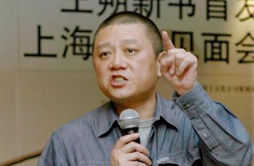 和王朔长得很像的男孩是谁