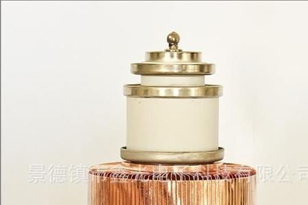 电子管同型号不同牌子能混用吗