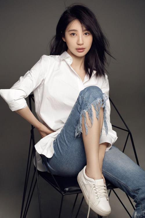 李菲儿是哪个经纪公司的