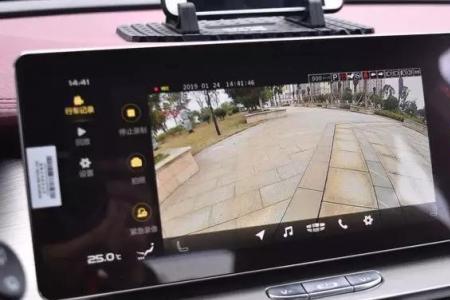 哈弗h6s行车记录仪怎么插内存卡