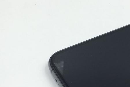 苹果11下方灰色框怎么调浅