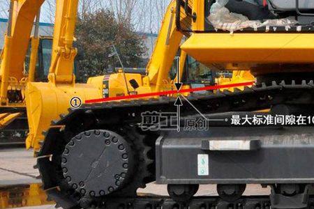挖掘机履带坏了一节怎么换