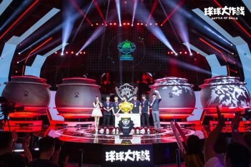 球宝的配音是谁