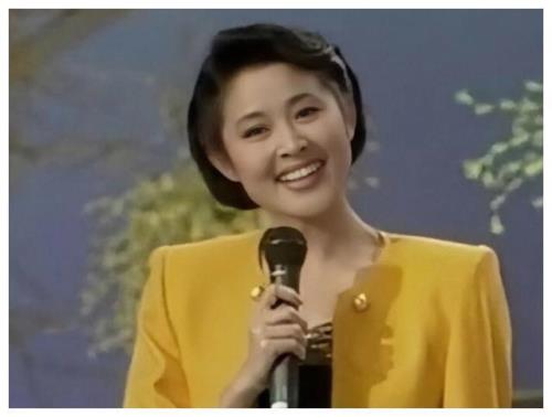 倪萍主持春晚是真的吗