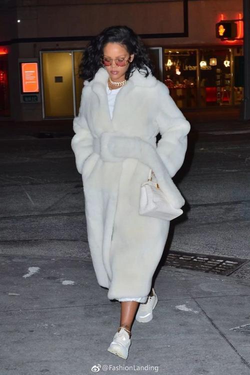 rihanna结婚了吗