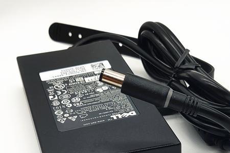 戴尔充电线不亮
