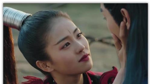 招摇怎么变成大魔头