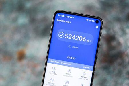 iqooz1怎么设置锁屏