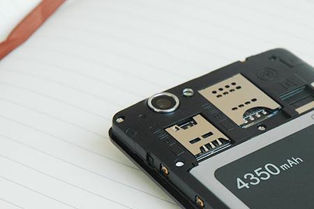 金立手机怎么找不到内存卡卡槽
