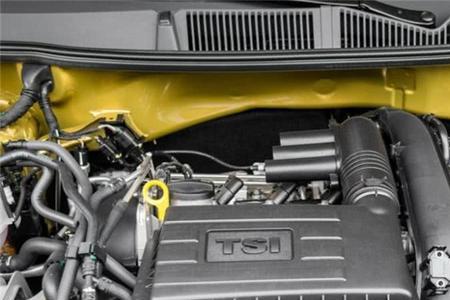 柯米克三元催化在什么位置