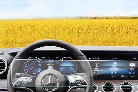 奔驰e中控屏反复重启怎么解决