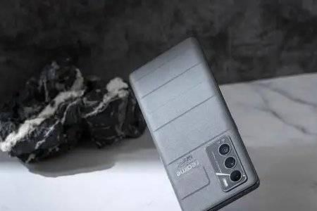 真我gt2大师探索版锁帧怎么办