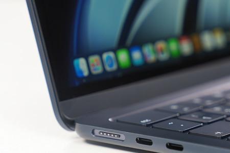 macbook电源输出电压只有3