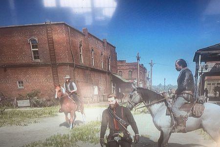 荒野大镖客2流血效果