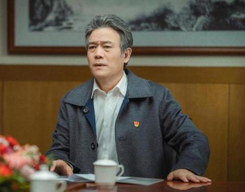狂飙里马涛原来是干什么的