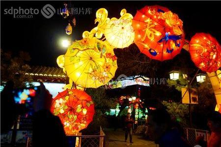 大年初一晚上为什么要开灯