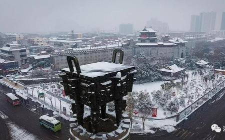 洛阳九龙鼎有什么故事