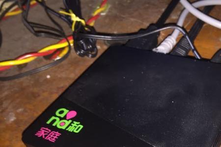 机顶盒通电后自动进入电视直播