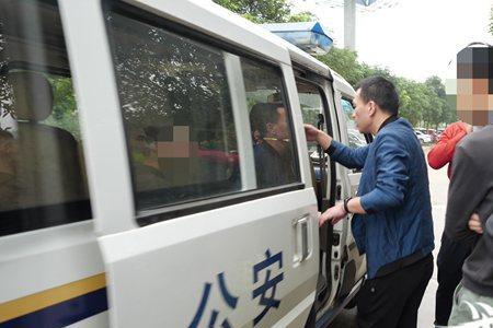 袭击警车什么罪