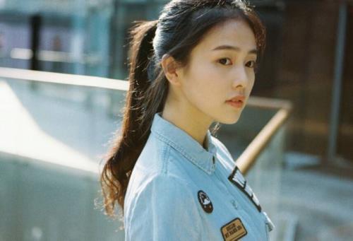 白鹿经纪人