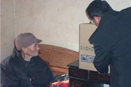 上海市独居老人政策