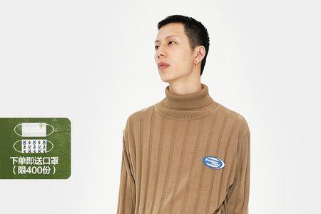 毛衣标签左边还是右边