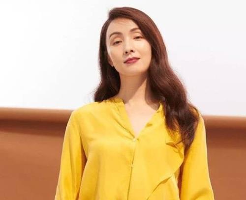 小陶虹是谁的妻子