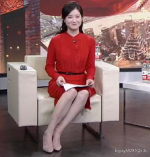 新闻坊主持人有哪几位