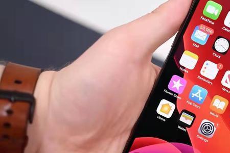 iphone7 升级ios15.1卡顿吗