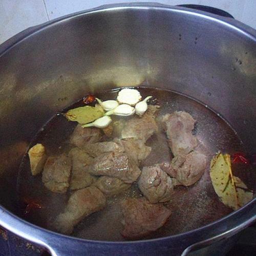 炖什么肉放白芷