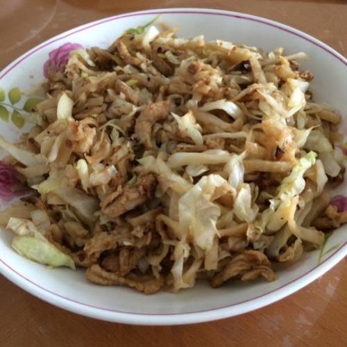 正宗肉丝炒饼丝的做法