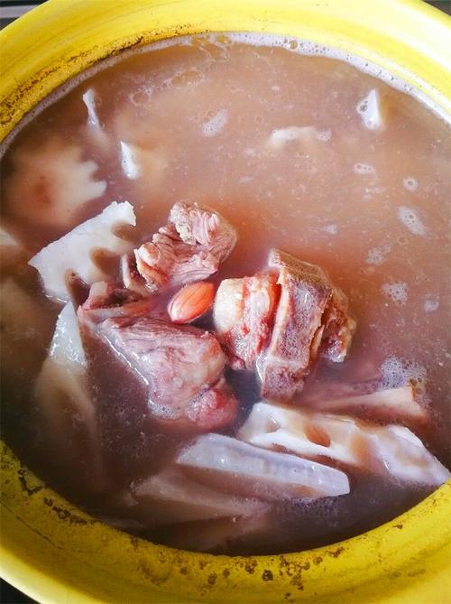 砂锅炖排骨要多长时间