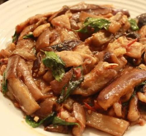 茄子炒肉王刚
