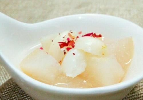 冰糖炖雪梨正宗做法王刚