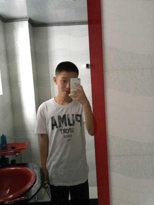 男生的外貌特点