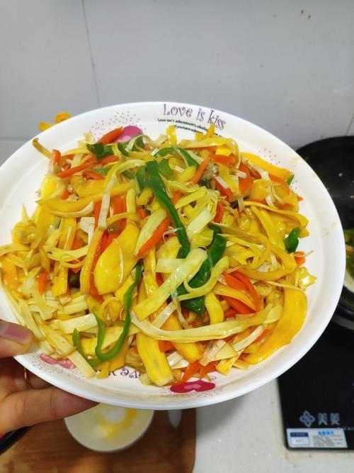 菠萝蜜丝怎么弄才好吃