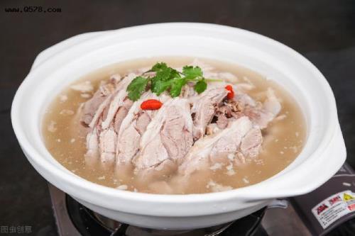 炖羊肉放花椒吗