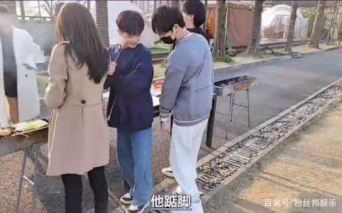 喜欢看童锦程的男生什么特点