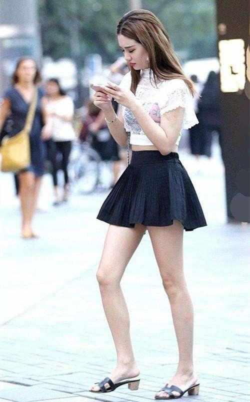 女生穿短裙危险吗
