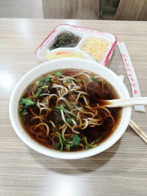 加州牛肉面怎么做