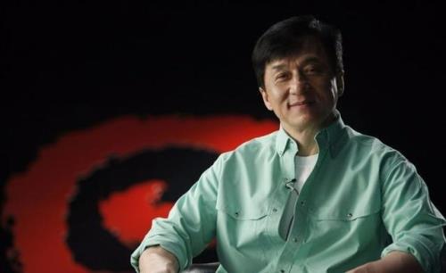 成龙2023年是多少岁