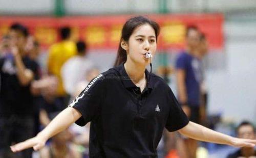 这就是灌篮女裁判