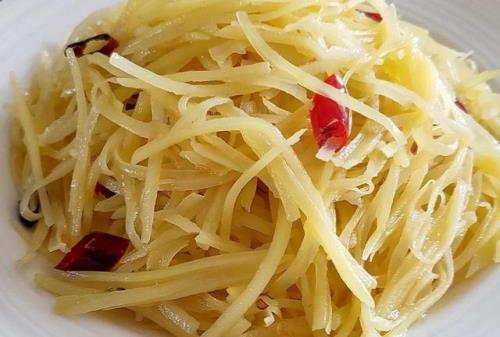 素炒土豆丝是怎么做的