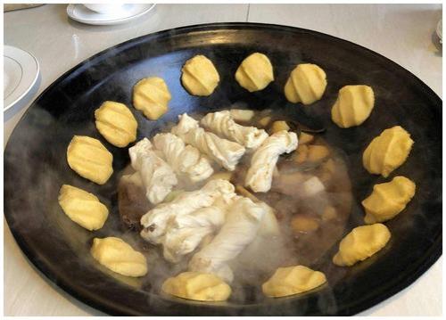 农村大锅贴饼子做法