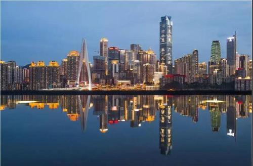 重庆是超级大城市么