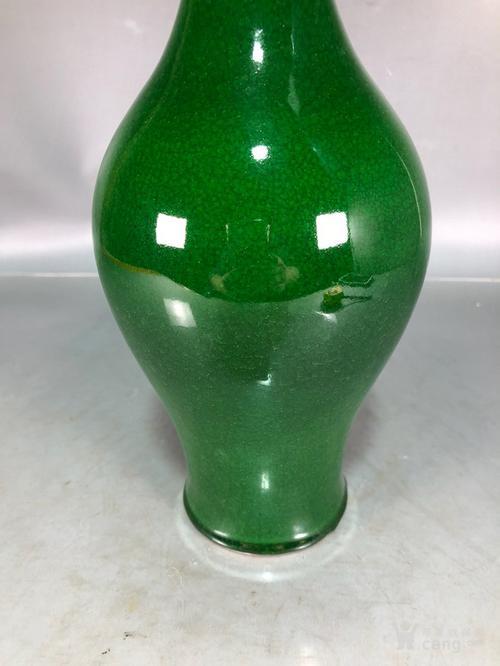 乾隆郎窑绿釉瓷器鉴定特点