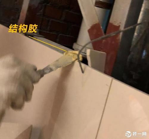迅雷干挂ab胶干了以后有甲醛吗