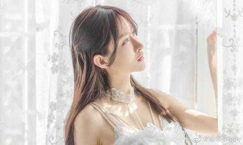 美女说感谢我吧怎么回