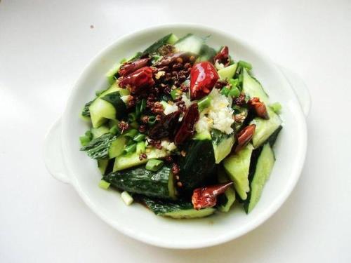 磷虾拌黄瓜怎么做