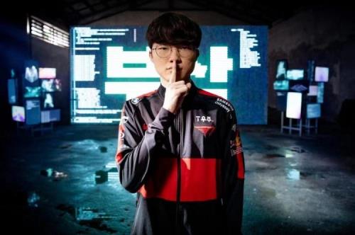 t1faker续约了吗